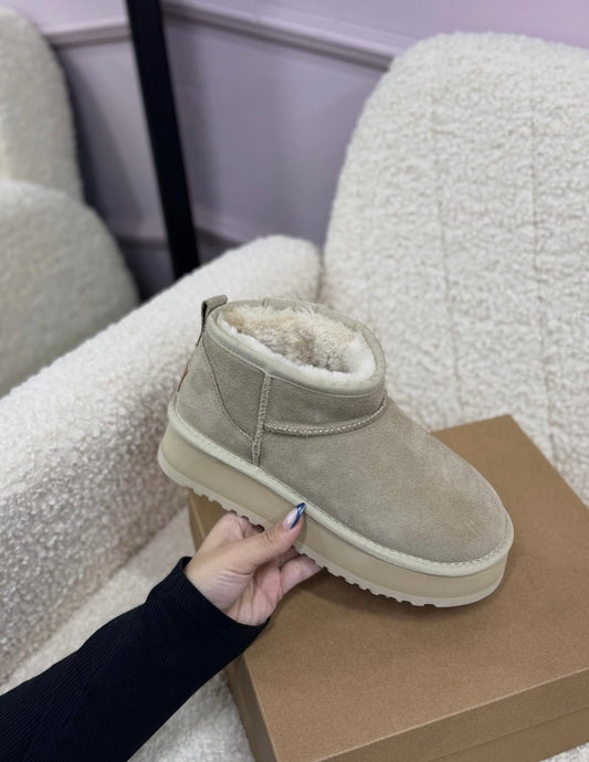 UGG Classic Ultra Mini Platform Grey