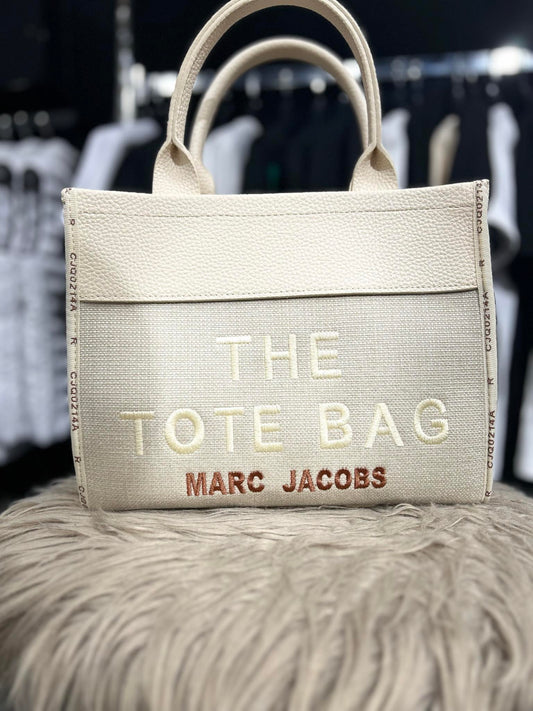 ΤΣΑΝΤΑ - MARC JACOBS