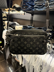 new arrivals  Τσαντάκι - LV
