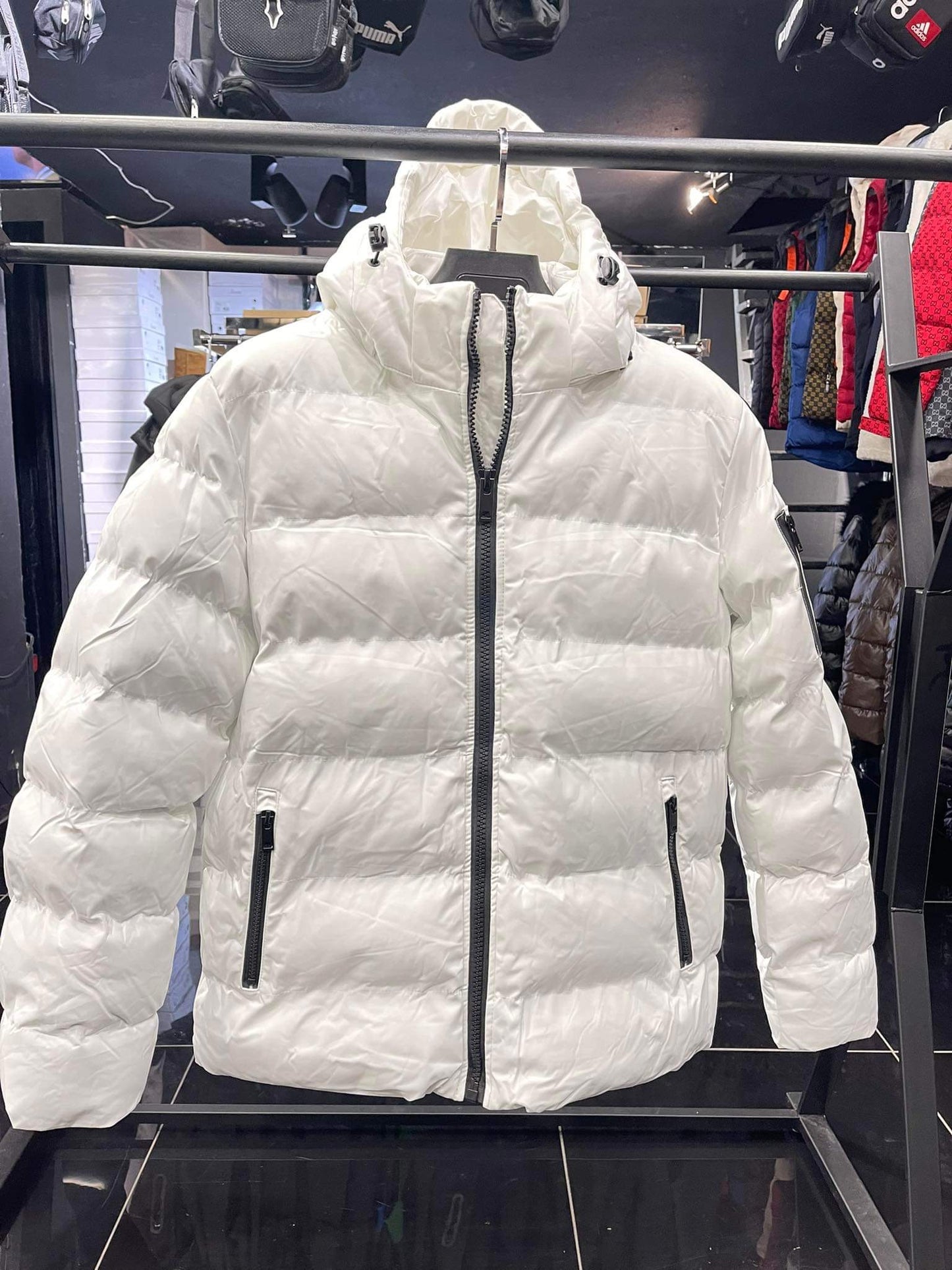 Μπουφάν moncler