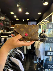 new arrivals leathery πορτοφόλι LV