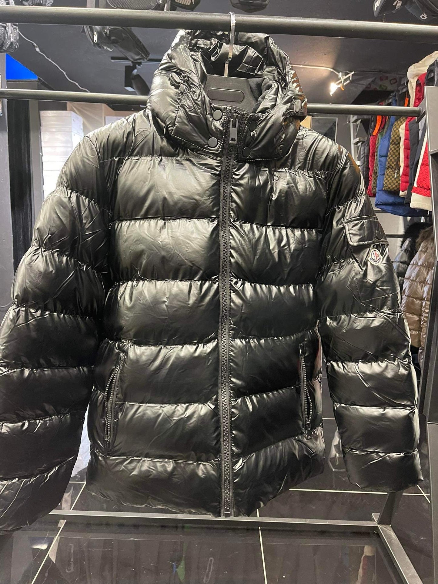 Μπουφάν moncler