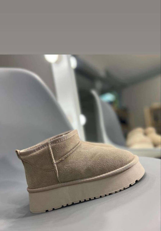 UGG Classic Ultra Mini Platform