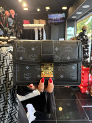 new arrivals τσάντακι MCM
