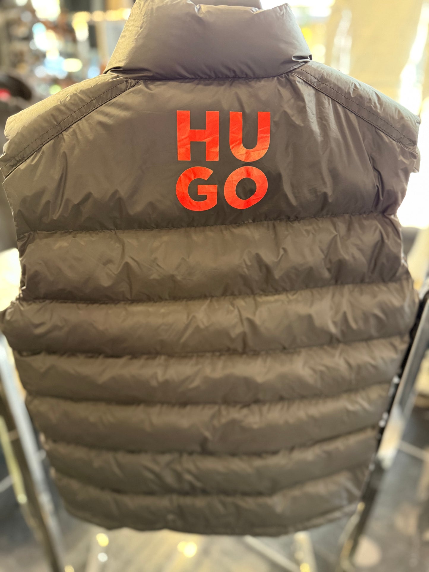 HUGO ΑΜΑΝΙΚΟ ΜΠΟΥΦΑΝ 70