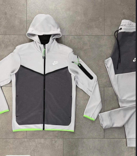 ΣΕΤ ΦΟΡΜΑ - NIKE TECH FLEECE 6