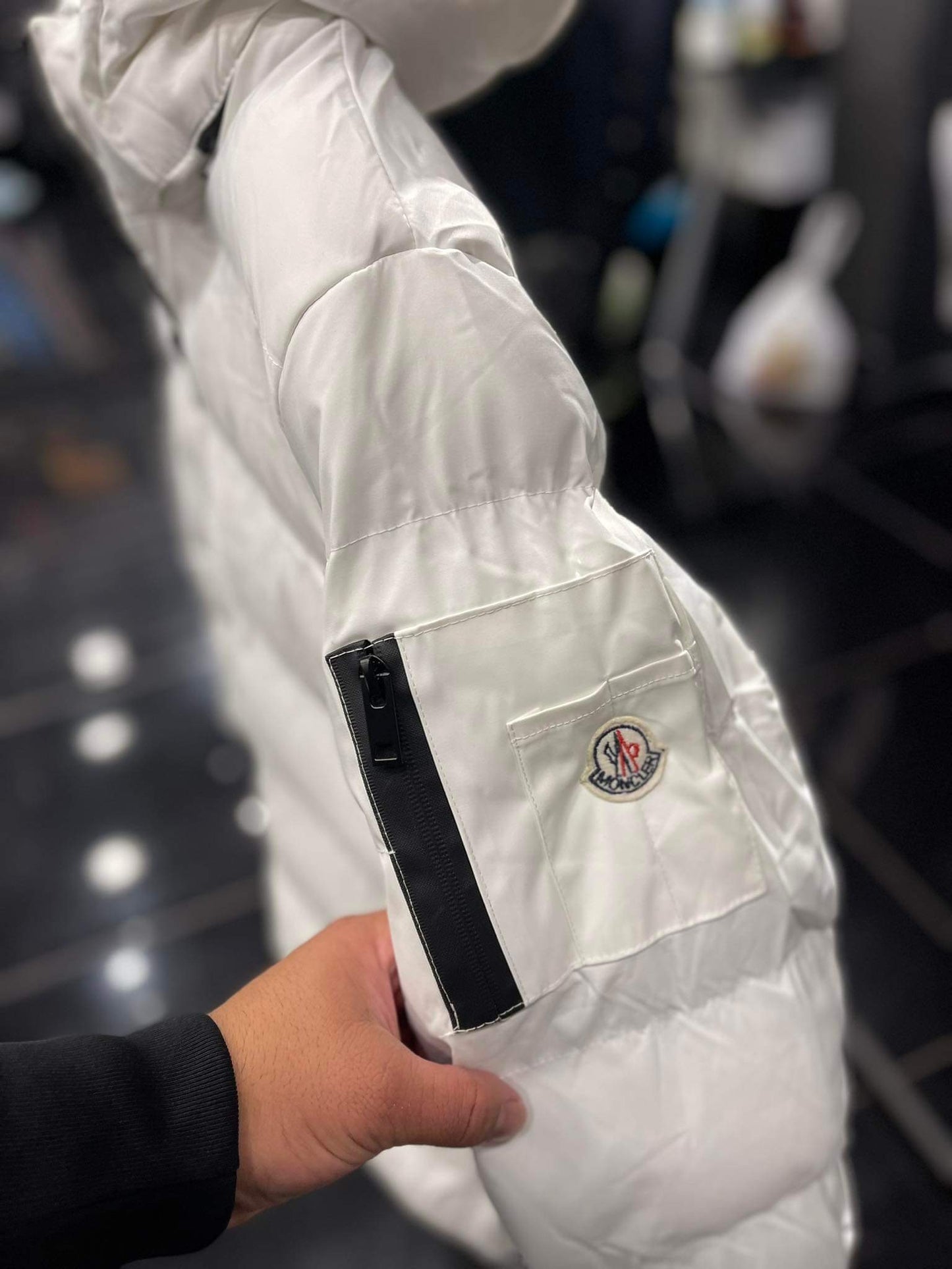 Μπουφάν moncler