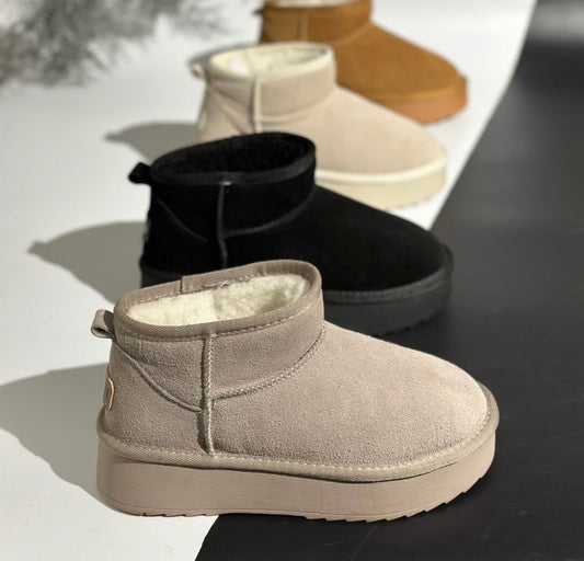 UGG Classic Ultra Mini Platform