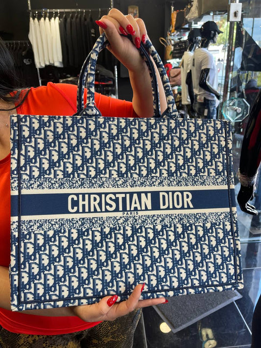 ΤΣΑΝΤΑ - CHRISTIAN DIOR